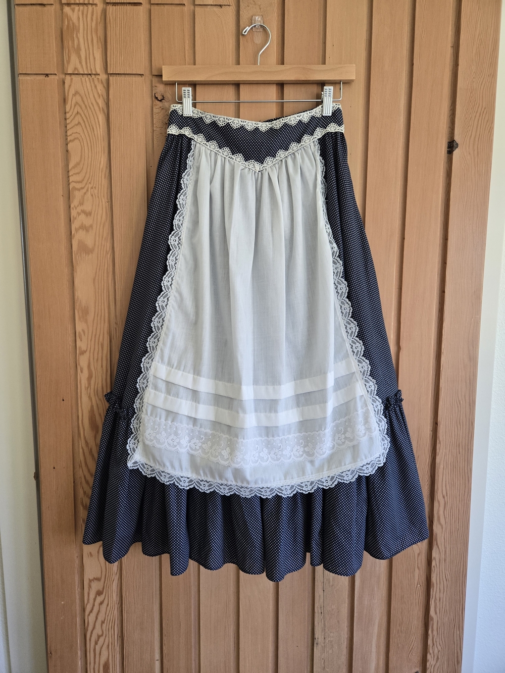 Vintage | Gunne Sax Lace Milk Maid Prairie Skirt | Navy & White